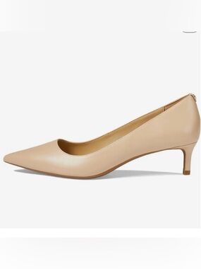 Michael Kors - MK Flex - leather kitten pump